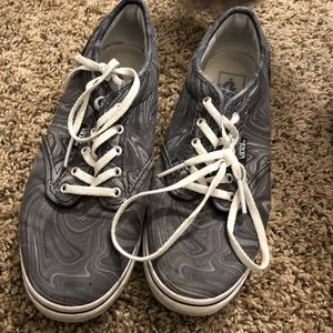Gray and white vans size 8